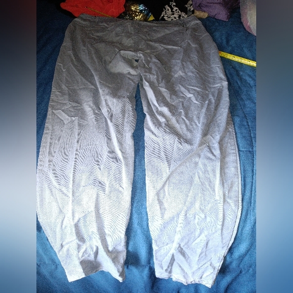 Pants - Picture 3 of 3